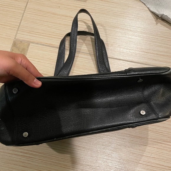 Burberry Leather Shoulder Bag - Picture 5 of 6